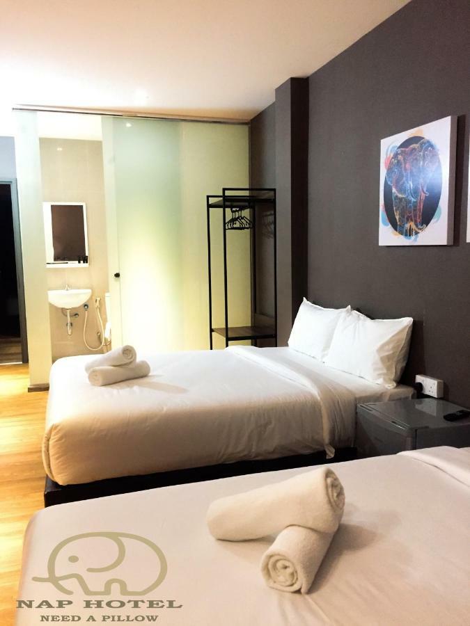 Nap Hotel Johor Bahru Exterior foto